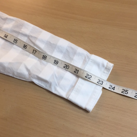 Gap 100% Cotton Button down Shirt XS - Picture 7 of 7